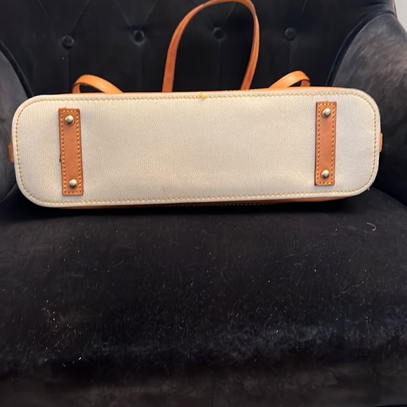 Dooney & Bourke White Pebbled Grain Lexington Shopper Tote with studs - Picture 5 of 10